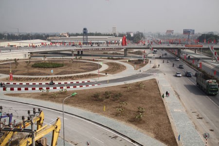 Gỡ vướng xây dựng nút giao lập thể điểm giao cắt giữa đường sắt Hà Nội-Hải Phòng, QL5, đường 390