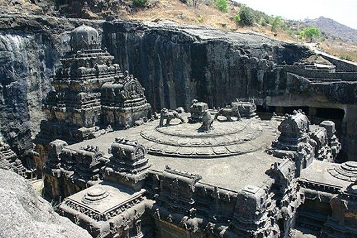 Bí ẩn lăng mộ khổng lồ ở Ấn Độ được tạc từ một khối đá duy nhất