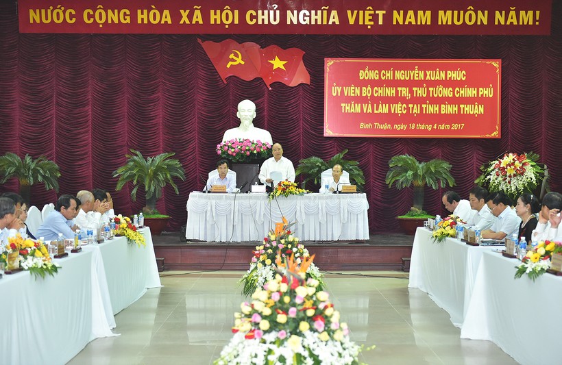 Thủ tướng làm việc với lãnh đạo chủ chốt tỉnh Bình Thuận