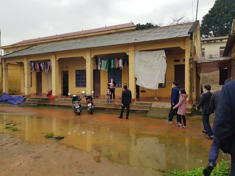 Ảnh tư liệu: Lãnh đạo tỉnh Vĩnh Phúc tham gia đình giáo viên hoàn cảnh khó khăn
