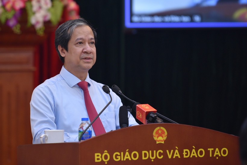 Bộ trưởng Bộ Giáo dục và Đào tạo Nguyễn Kim Sơn phát biểu tại Hội nghị.