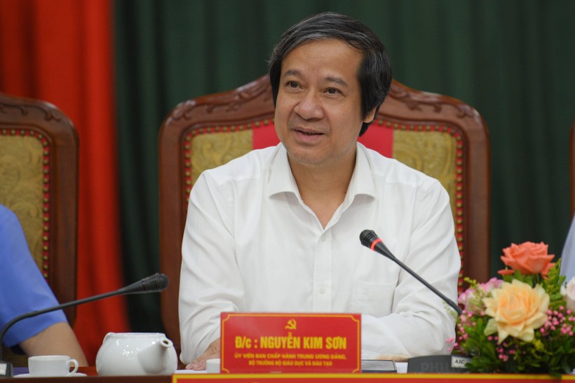 Bộ trưởng Nguyễn Kim Sơn: Địa phương có vai trò quyết định thành công đổi mới giáo dục ảnh 5