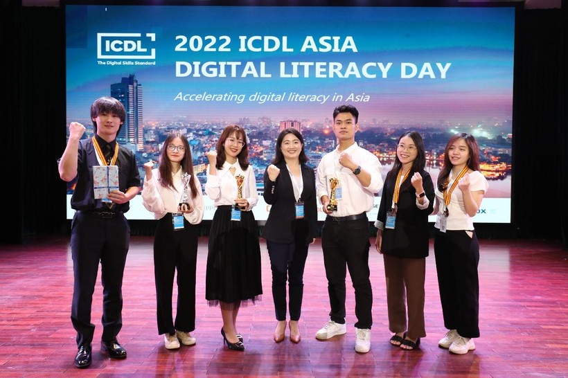 Sinh viên Việt Nam giành quán quân thi kỹ năng công nghệ số toàn châu Á  ảnh 1