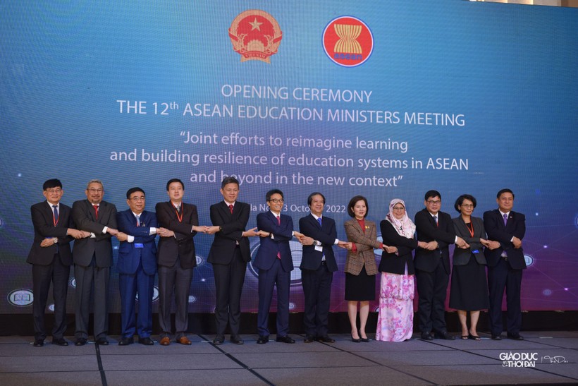 Phó Thủ tướng Vũ Đức Đam: Giáo dục là ưu tiên hàng đầu của Cộng đồng ASEAN  ảnh 1
