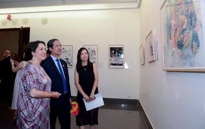 Bộ trưởng Nguyễn Kim Sơn dự Lễ kỷ niệm Quốc khánh Tây Ban Nha ảnh 1