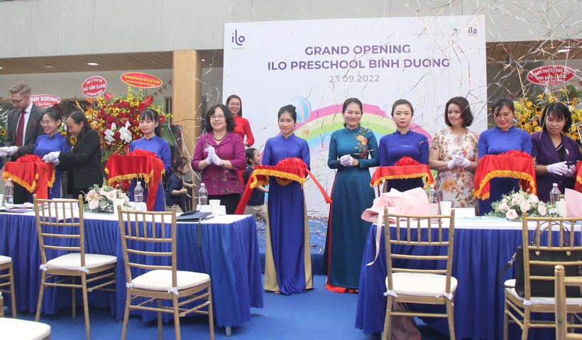 Thứ trưởng Ngô Thị Minh dự Lễ khánh thành Trường mầm non ILO tại Bình Dương ảnh 3