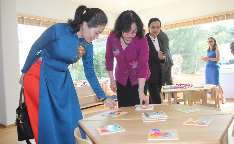 Thứ trưởng Ngô Thị Minh dự Lễ khánh thành Trường mầm non ILO tại Bình Dương ảnh 5
