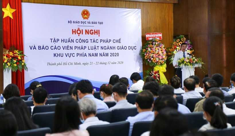 Thứ trưởng Nguyễn Văn Phúc phát biểu tại hội nghị tập huấn công tác pháp chế năm 2020.