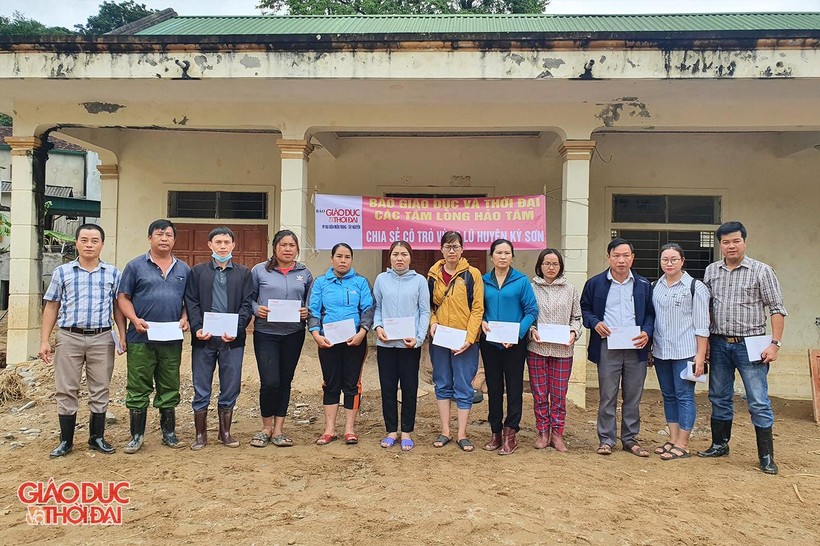 Cả nước chung tay hỗ trợ Nghệ An khắc phục hậu quả mưa lũ ảnh 4