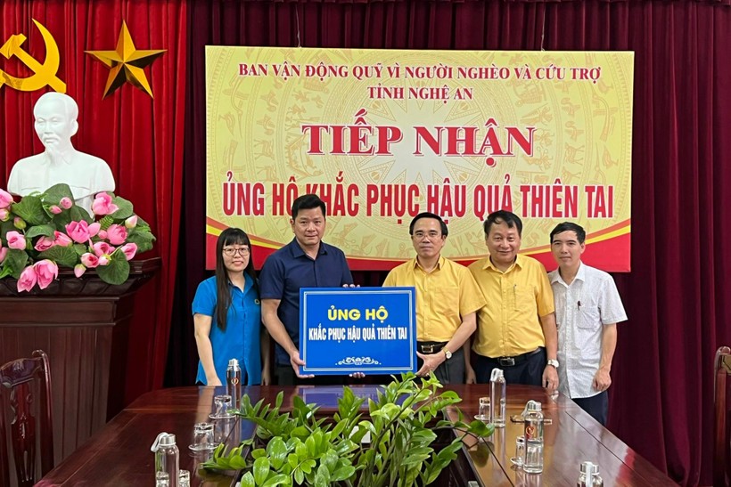 Cả nước chung tay hỗ trợ Nghệ An khắc phục hậu quả mưa lũ ảnh 2