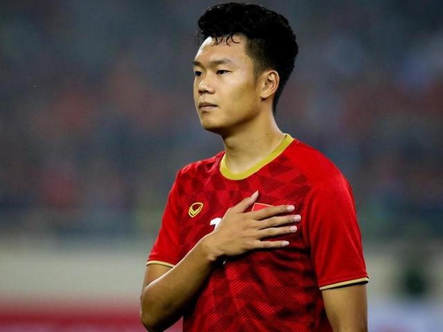 Thành Chung gặp chấn thương nặng sau trận gặp Australia.