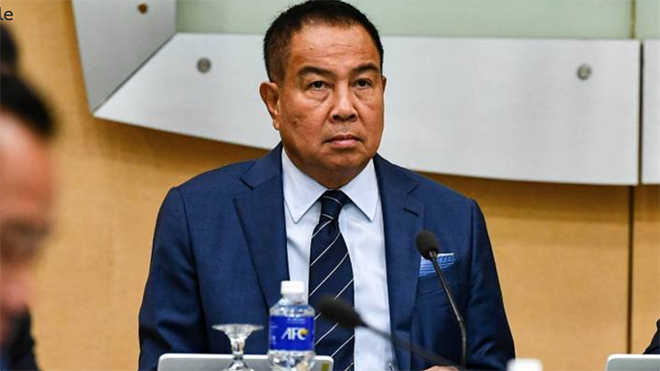 Chủ tịch bóng đá Thái Lan bị chỉ trích dữ dội và yêu cầu từ chức.