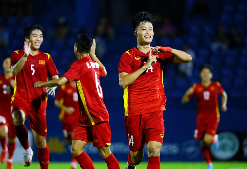 U19 Việt Nam vào chung kết giải quốc tế với thành tích toàn thắng.