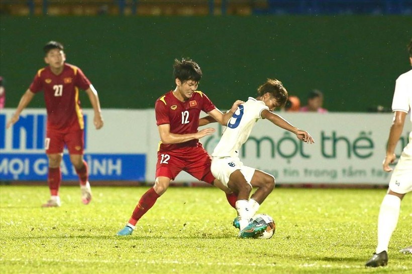 U19 Việt Nam vào chung kết giải quốc tế sau trận thắng Thái Lan.
