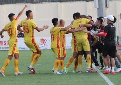 Thanh Hóa có chiến thắng ấn tượng trước SLNA ở vòng 15 V.League.