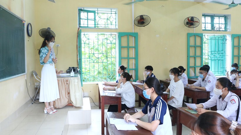 Nam Định hoàn thành chấm thi tốt nghiệp THPT năm 2022 ảnh 1