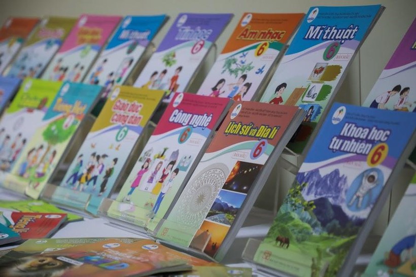 Nam Định: Không để xảy ra thiếu sách giáo khoa đầu năm học mới ảnh 1