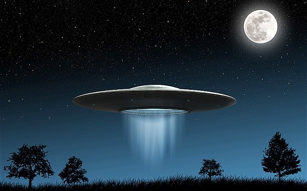 UFO và những “hắc nhân” bí ẩn