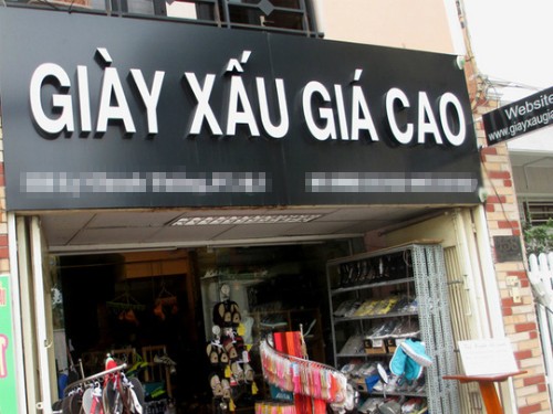 12 tên công ty, cửa hàng "bá đạo" nhất Việt Nam 