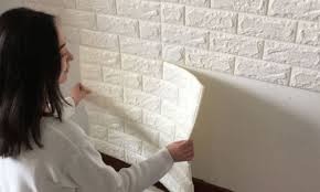 Có nên dùng xốp dán tường để tiết kiệm chi phí?