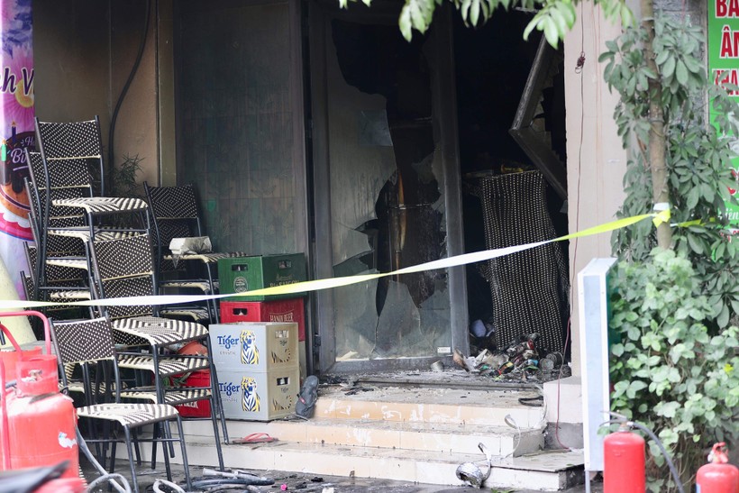 Hà Nội: Cháy quán cà phê, 2 người thương vong