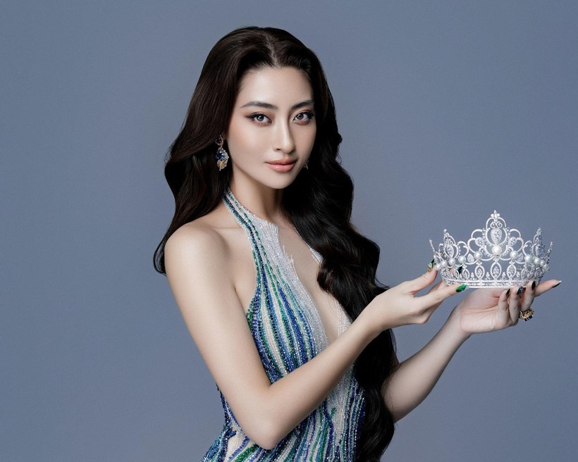 Lương Thùy Linh đẹp tựa 'nữ thần' trước thời khắc chuyển giao vương miện tại Miss World Vietnam 2022