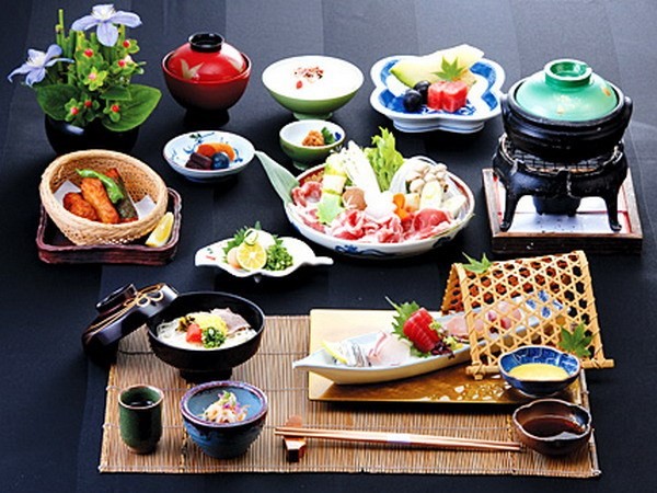 Ẩm thực truyền thống Nhật Bản được UNESCO công nhận là Di sản văn hóa phi vật thể của nhân loại năm 2013