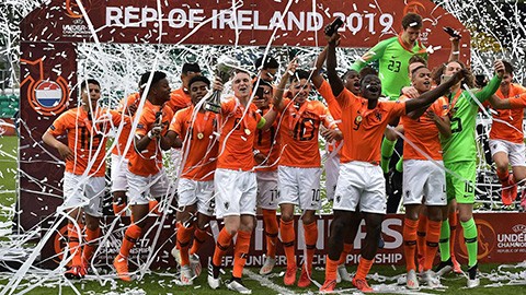 Hà Lan đánh bại Italia, bảo vệ chức vô địch U17 châu Âu