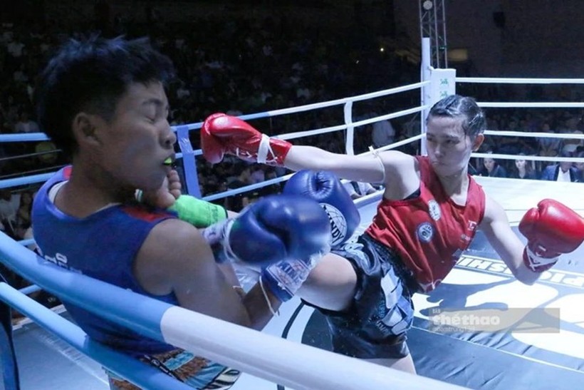 Đả bại đối thủ Philippines, nữ võ sĩ Việt Nam vô địch giải Muay thế giới