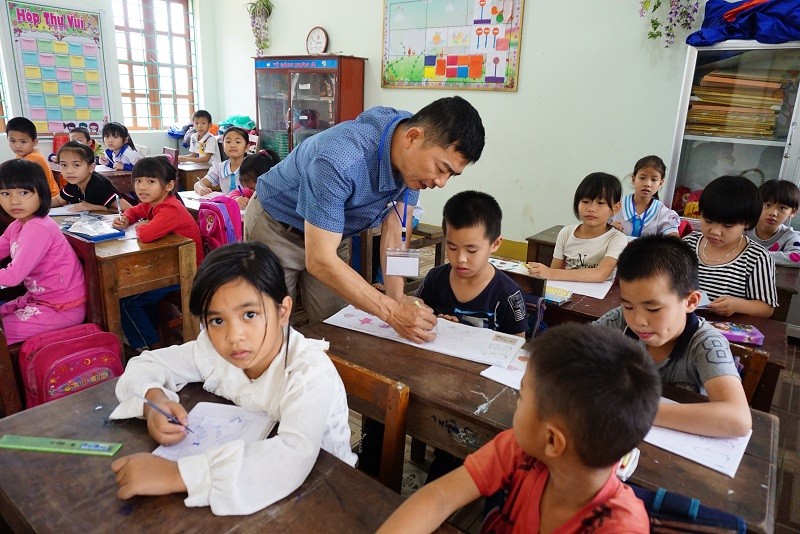 Xét tuyển đặc cách GV hợp đồng tại Yên Thành (Nghệ An): Giáo viên mòn mỏi chờ đến bao giờ?